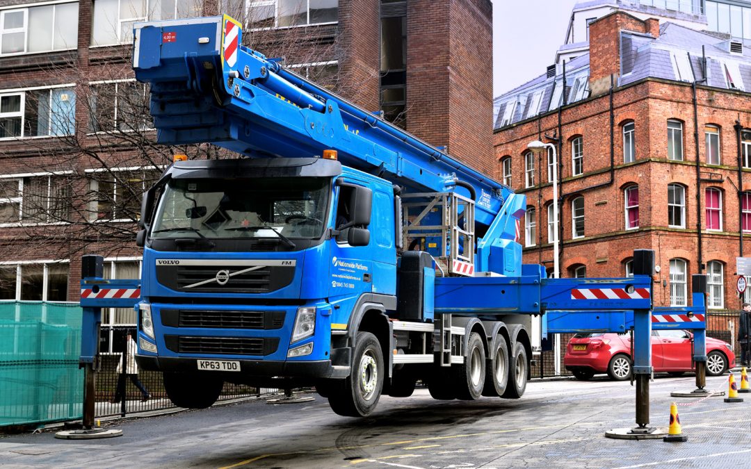 Large truck mounted access platform